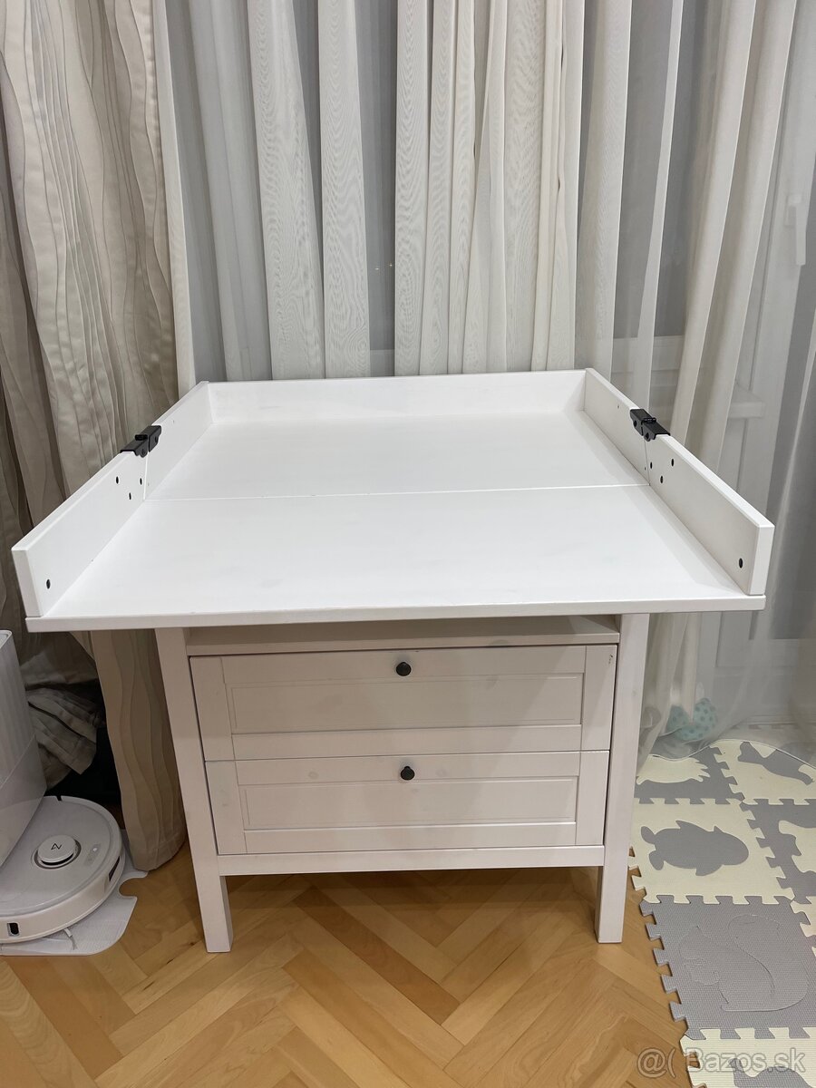 Ilkea Sundvik biely Prebal'ovací pult - 2