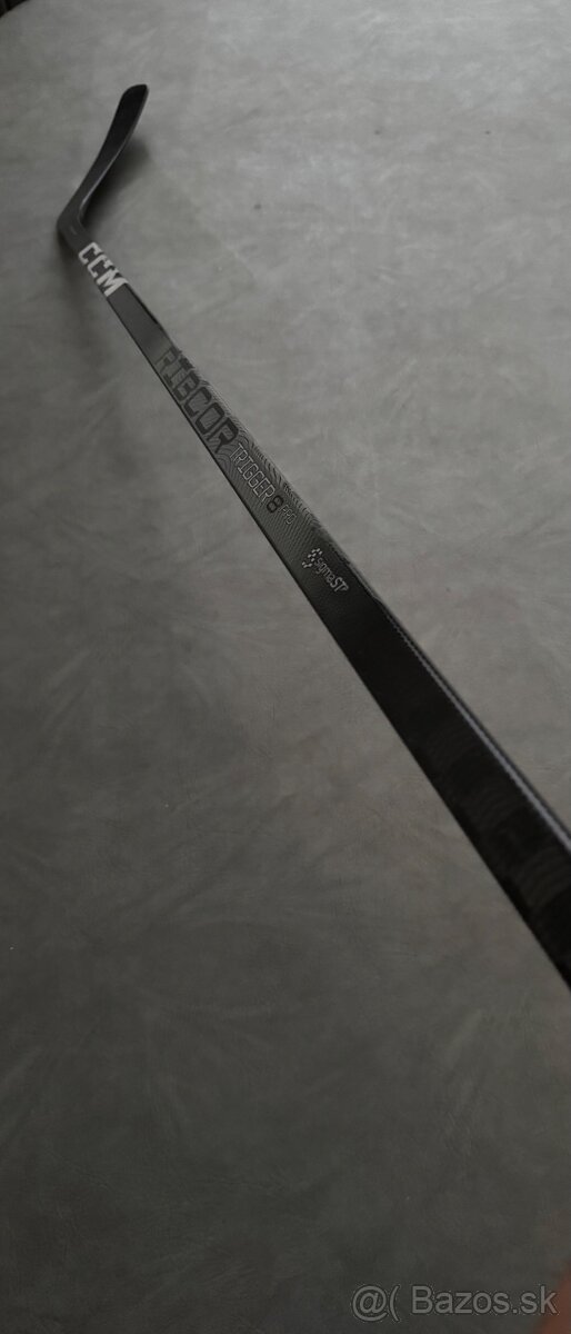 ⚠️CCM RIBCOR TRIGGER 8 PRO SR LONG/175CM PRAVACKA P30 - 2
