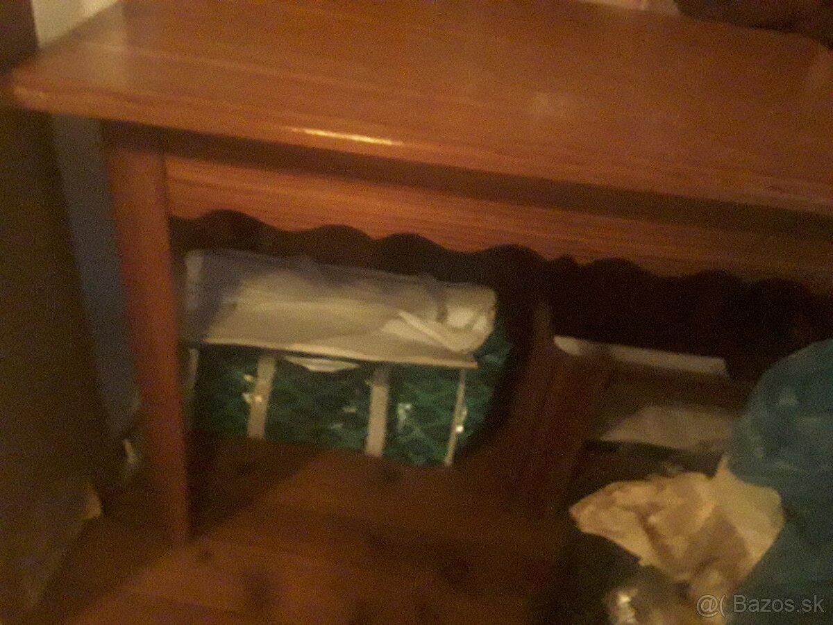 Stol a stolicky drevene,krajac retro , - 2