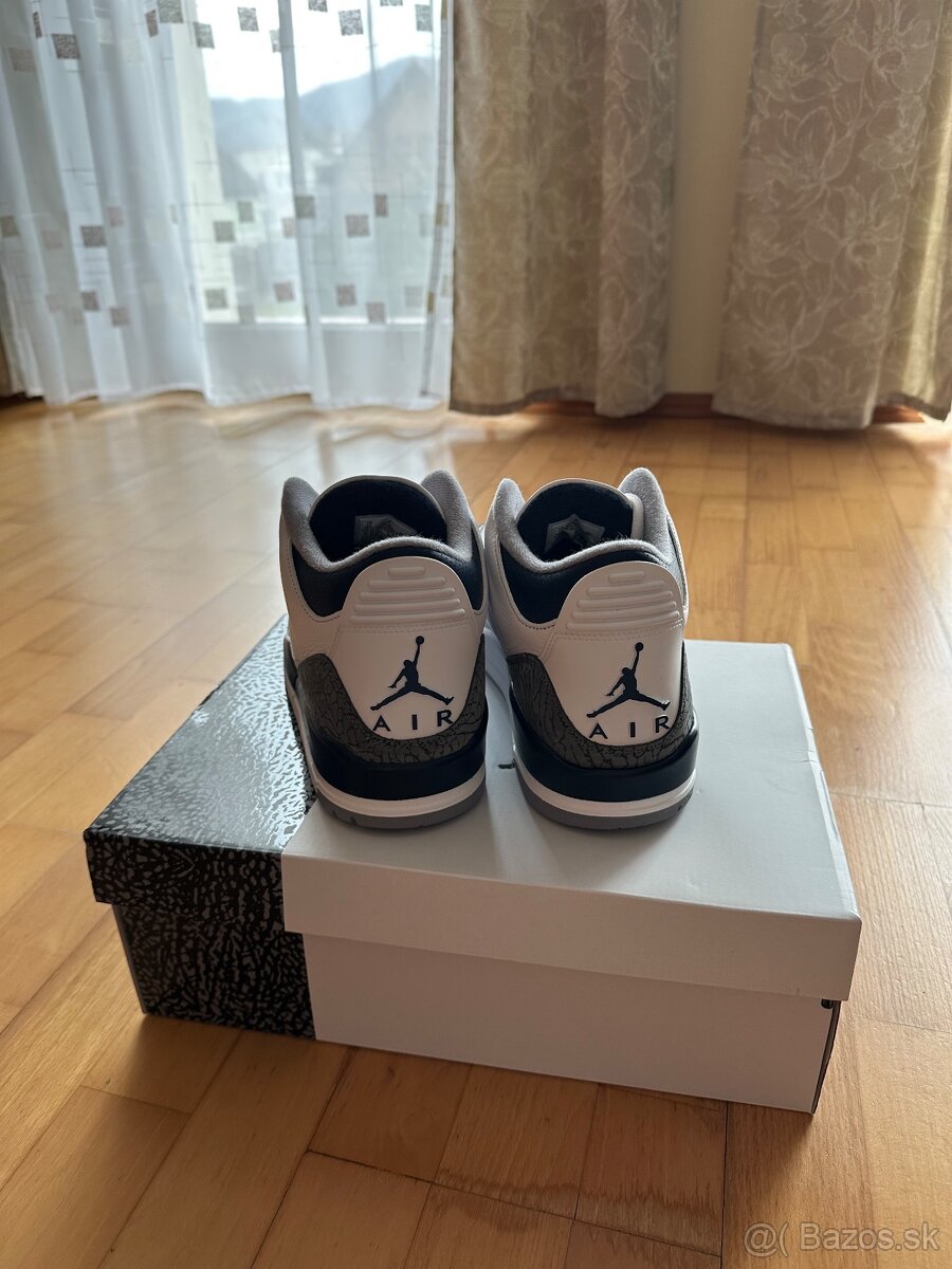 Jordan 3 Retro “Midnight Navy” - 2