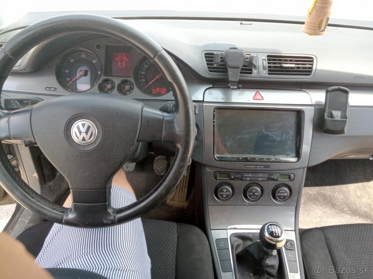 Wolsvagen passat b6 - 2