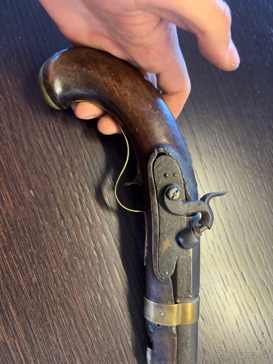 Historická perkusná pištol 1890 - 2