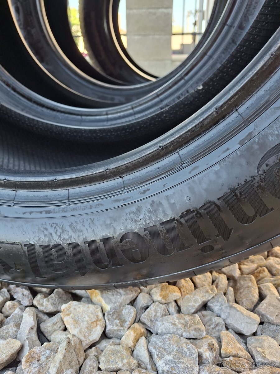 Continental letné 235/55/R18 V-XL - 2