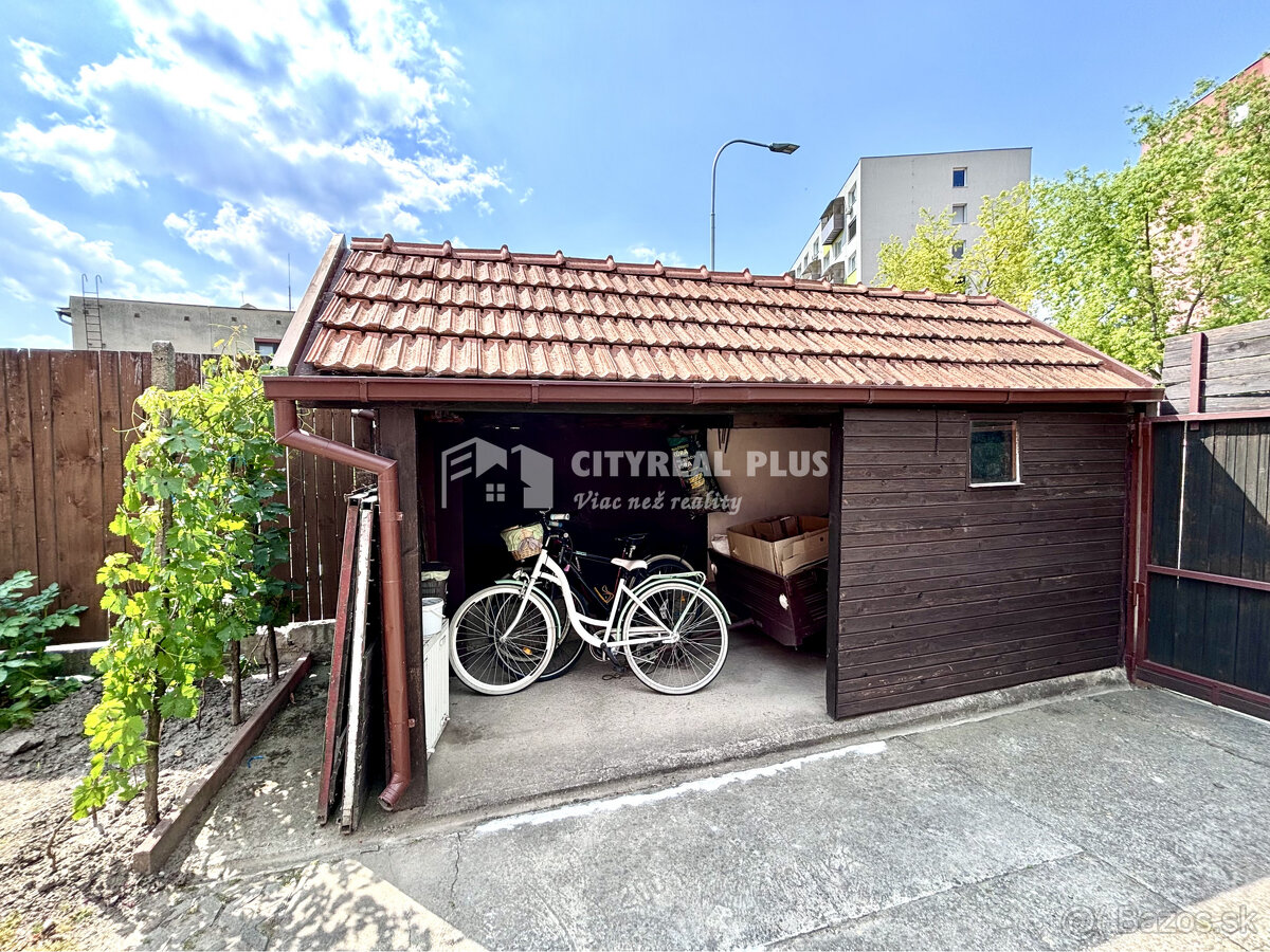 Ponúkame Vám na predaj moderne zrekonštruovaný poschodový ro - 2