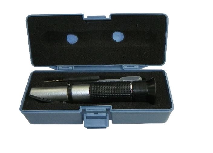 Univerzálny refraktometer - - 2