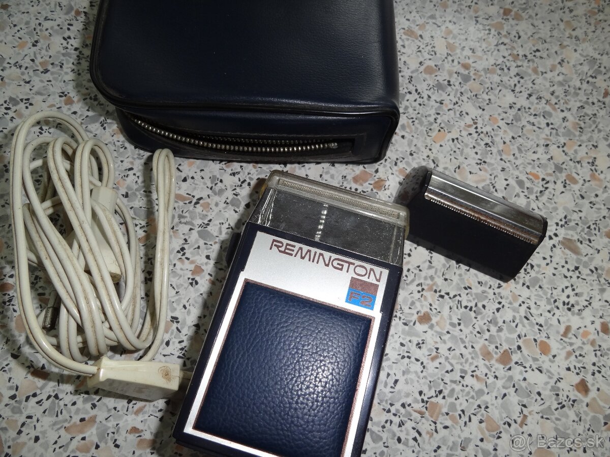 Predám dva holiace strojčeky z minulého storočia. - 2