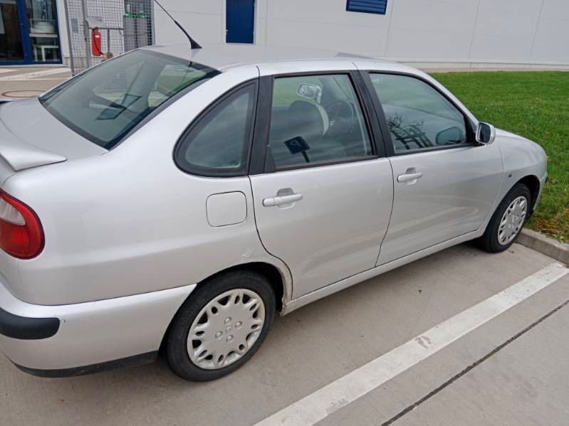 seat cordoba 1.9tdi 66kw rv.2001 - 2