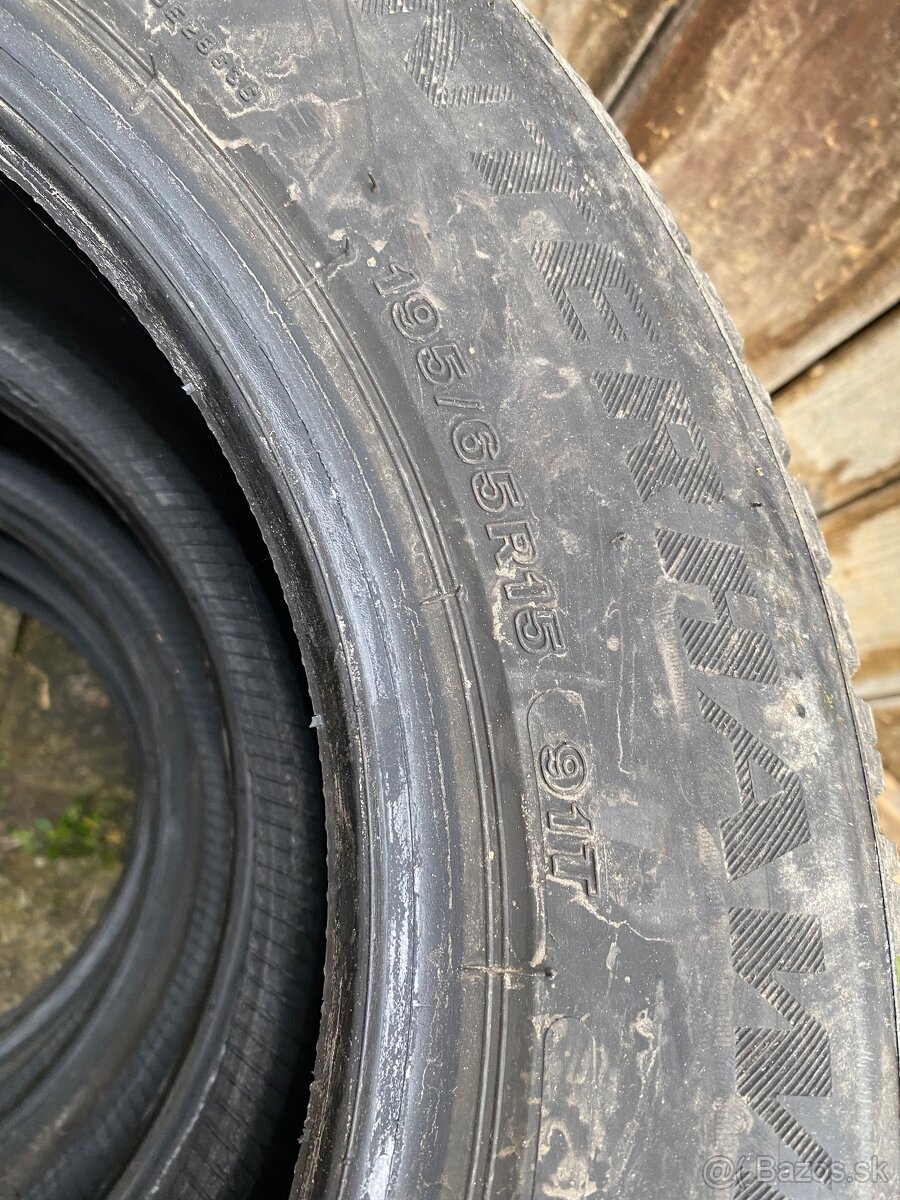 Zimné pneumatiky 195/65 R15 - 2