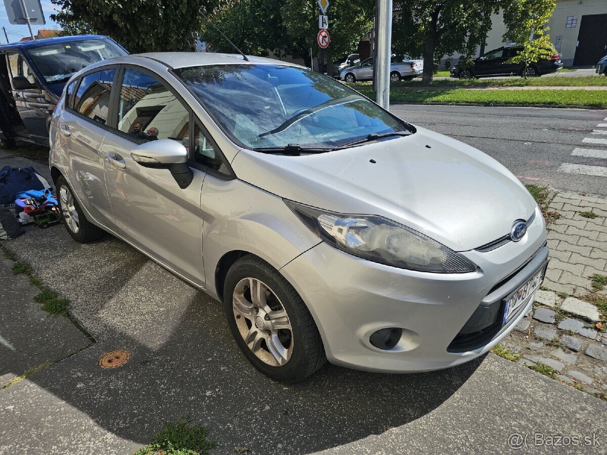 Ford fiesta 1.25 60kw benzin - 2
