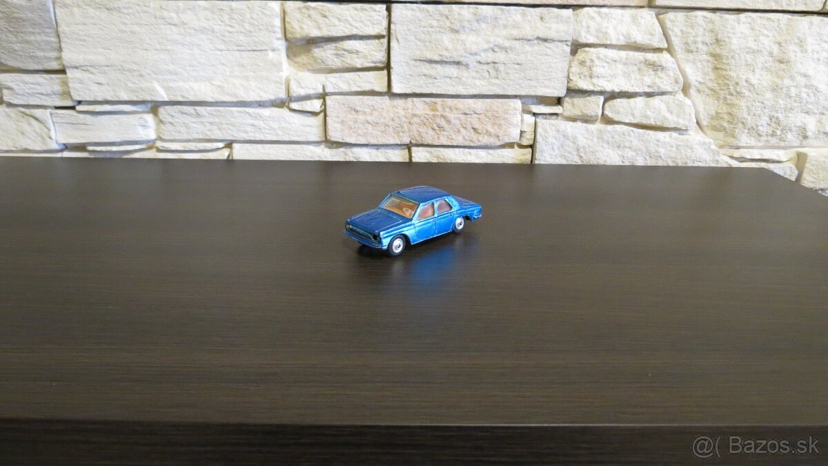 Moskvič 433 CCCP stará autíčka modely hračky. - 2