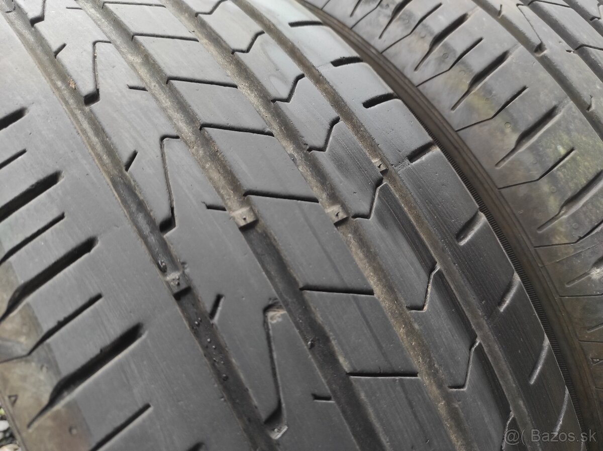 Letne pneu 215/65 R17 Hankook 4ks - 2