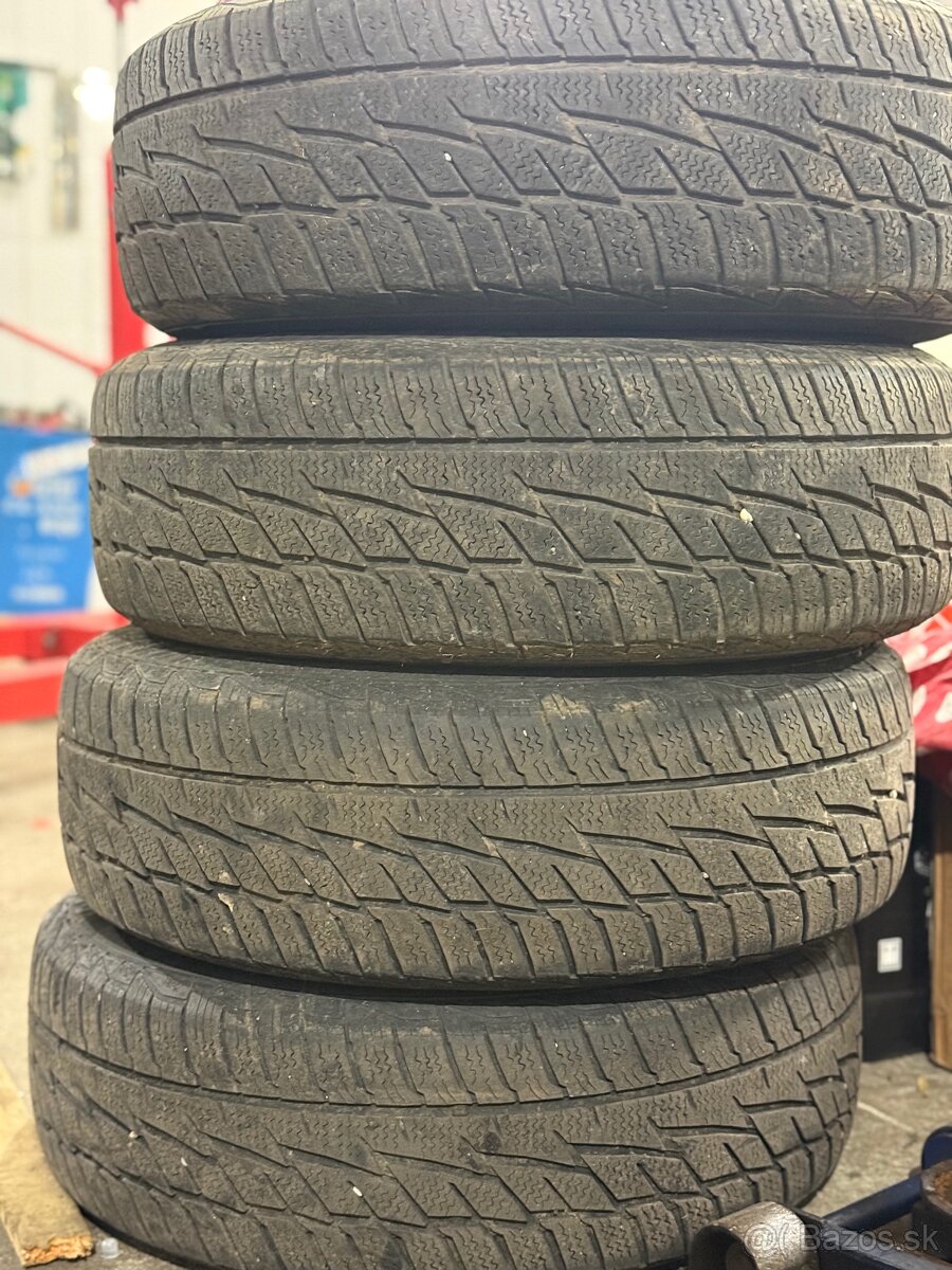 Predám disky R15 so zimnými pneumatikami - 2