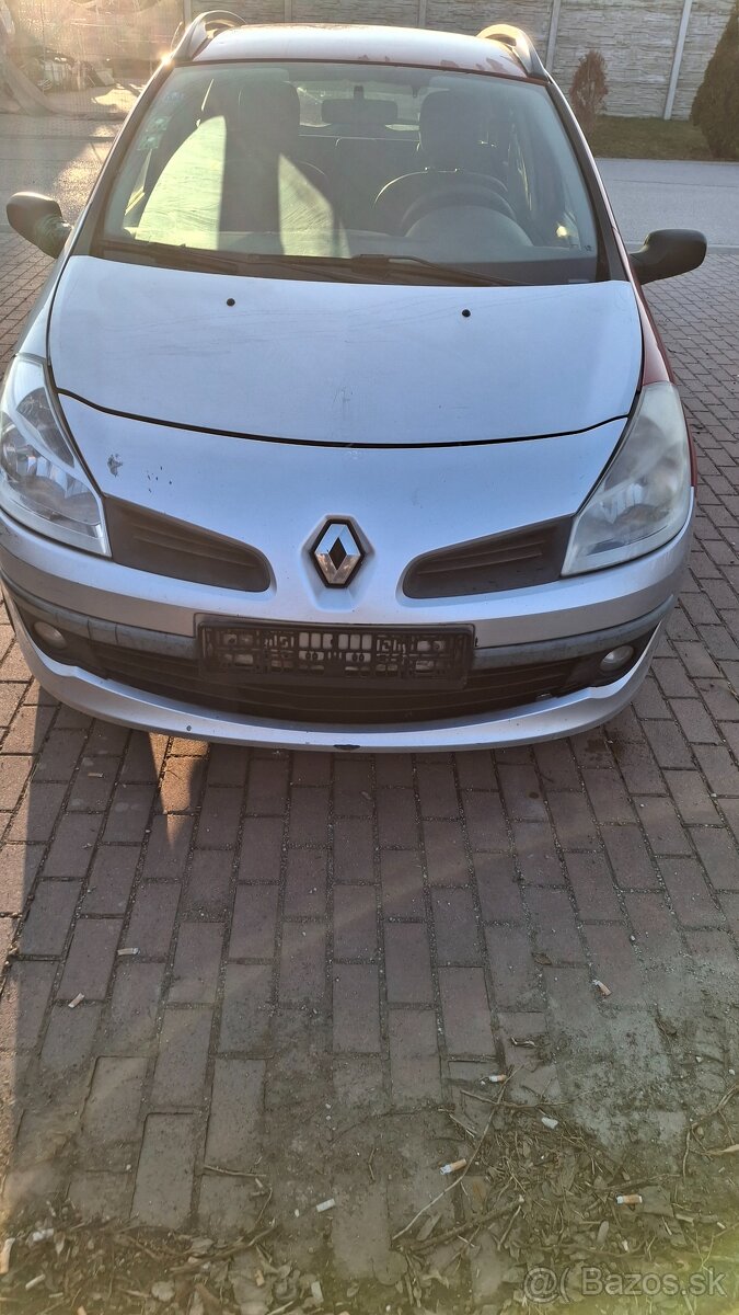 Renault Clio - 2
