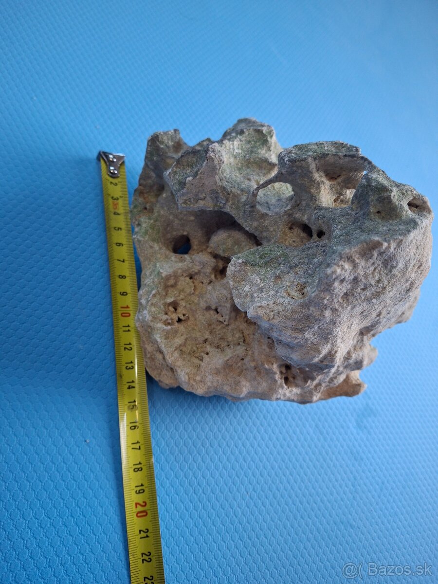 Skaly do akvária - 2