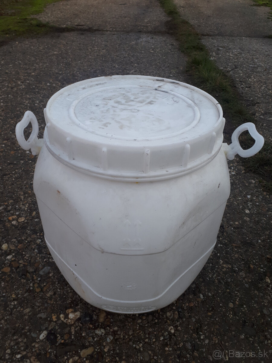 PLASTOVÉ SUDY - 53 LITROVÉ - 2