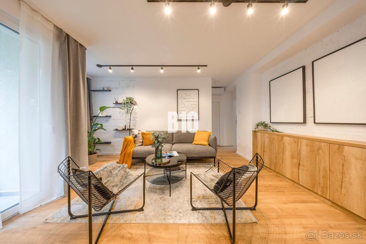 SVÄTOPLUKOVA - 3IZBOVÝ BYT, KTORÝ VÁM VYRAZÍ DYCH UŽ PRED OB - 2