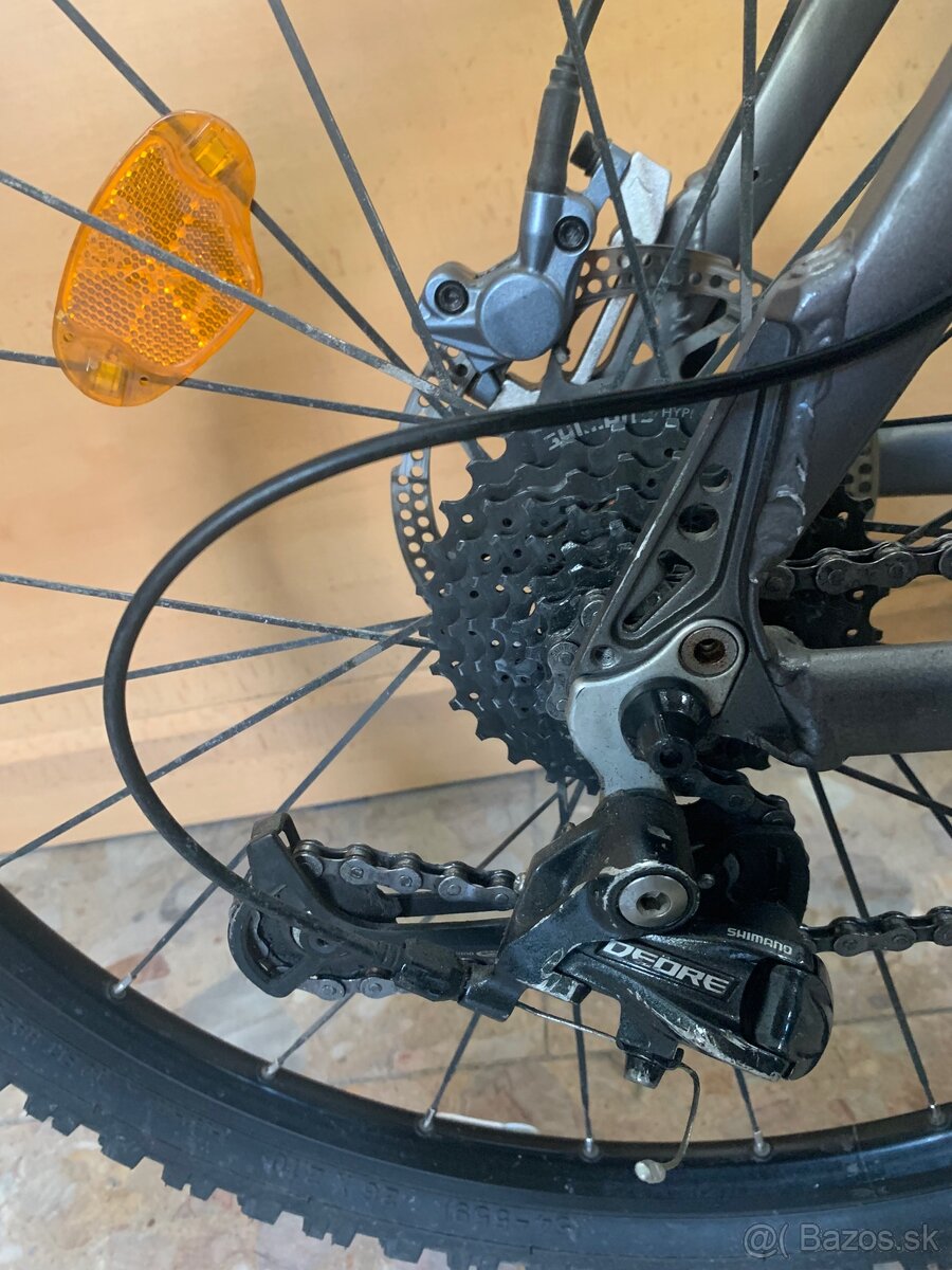 Horský bicykel CANNONDALE - 2