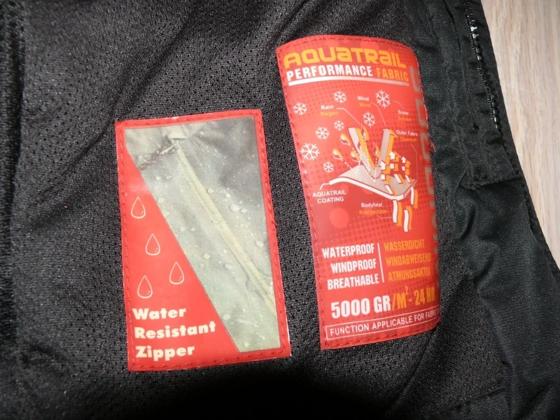 Nepremokavá zimná bunda-lyziarska 152/158 - 2