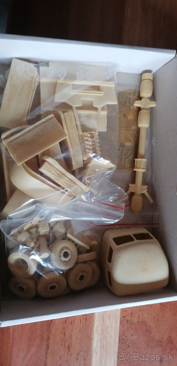 Plastikový model 1:35 - 2