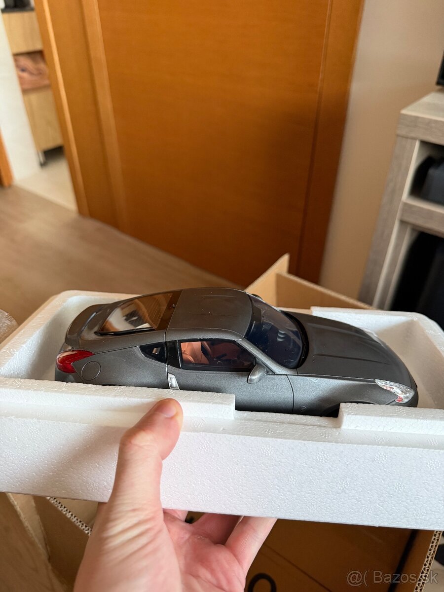 Nissan 370 Z 1.18 - 2