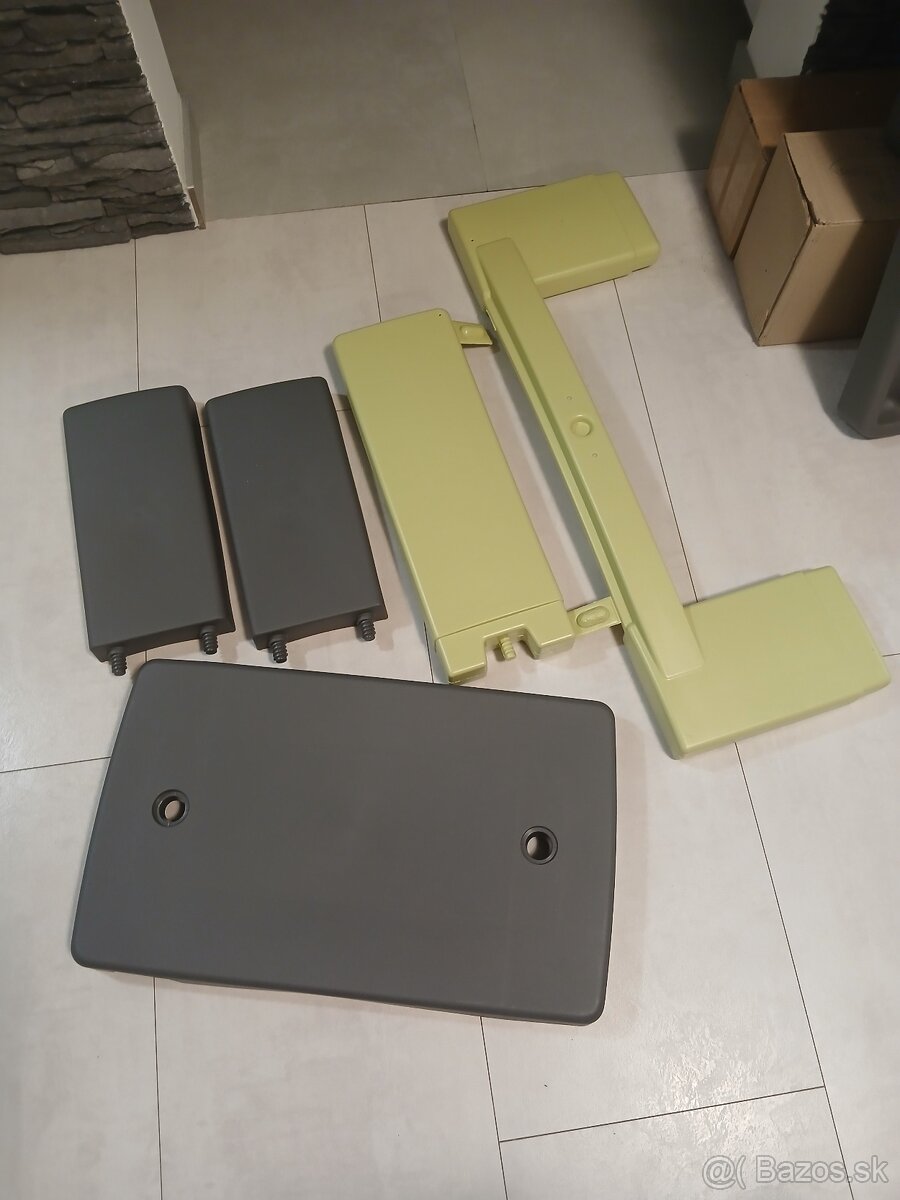 Smoby sedenie-nové - 2