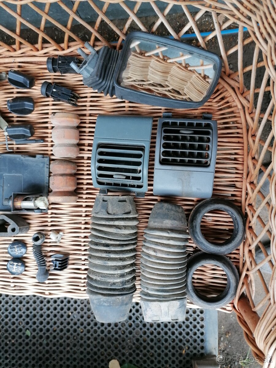 Peugeot náhradné diely. - 2