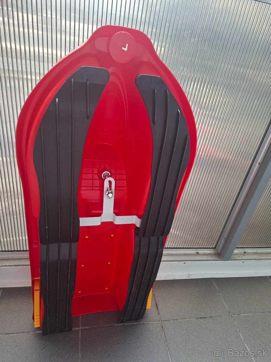 Boby s volantom do snehu - 2