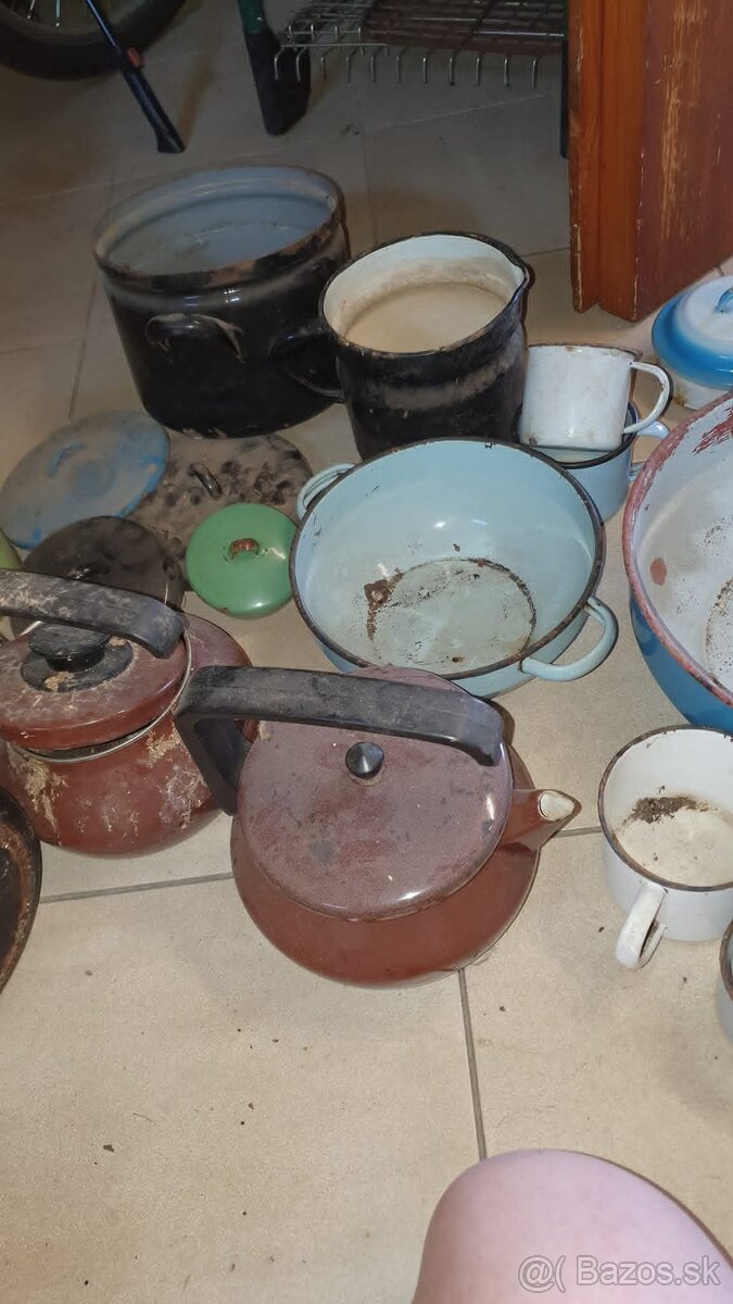 Staré hrnce... - 2