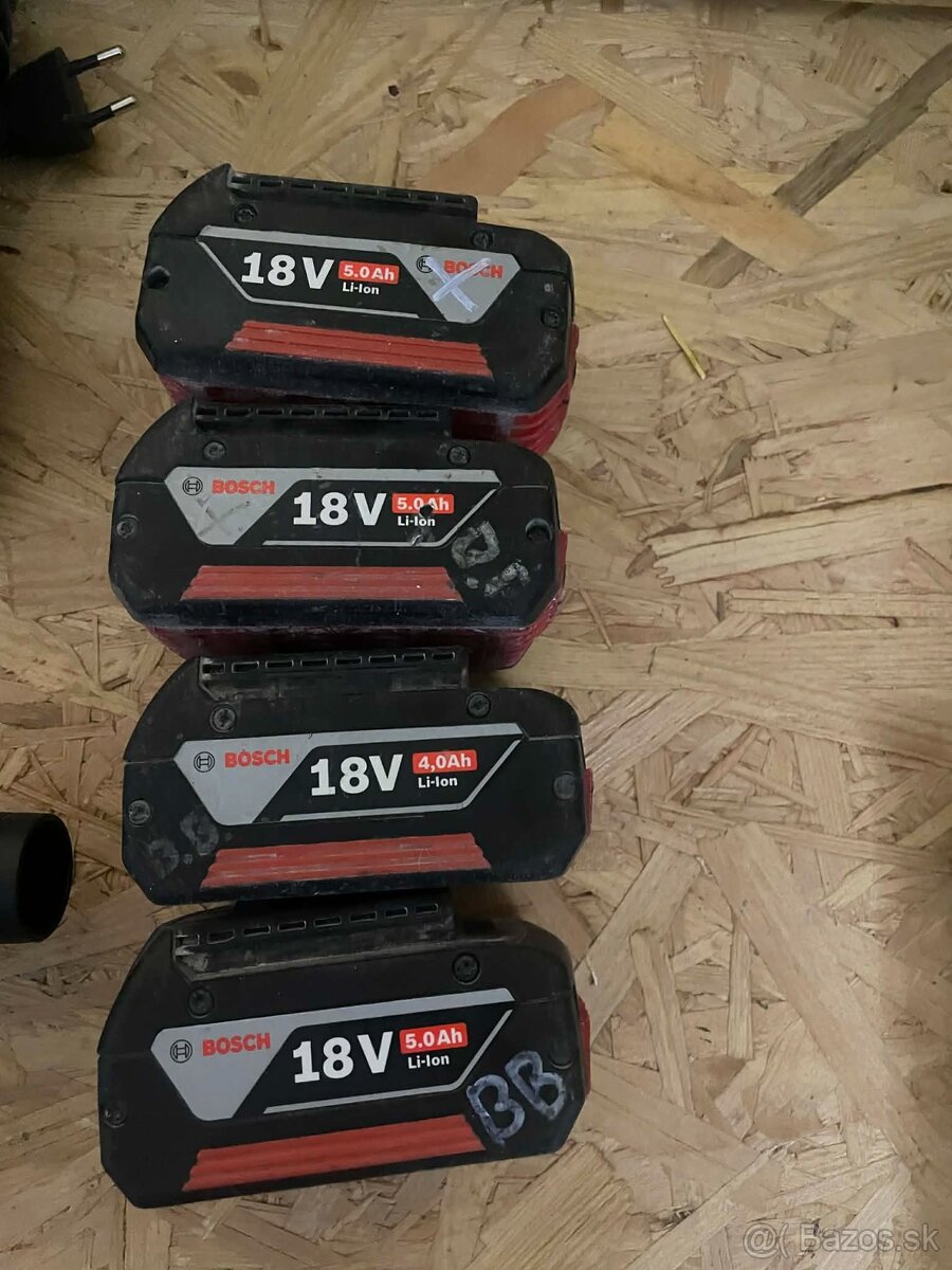 Predám sadu AKU náradia BOSH Professional - 2