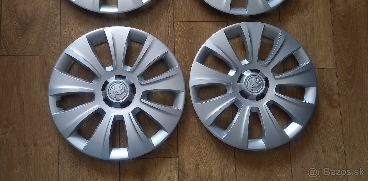 Puklice Skoda r16 - 2