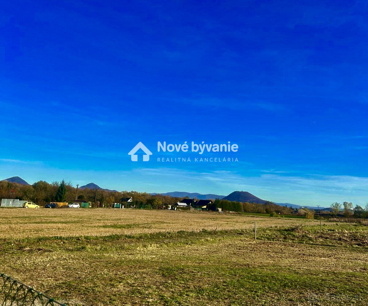 EXKLUZÍVNE Pozemok na predaj - 2