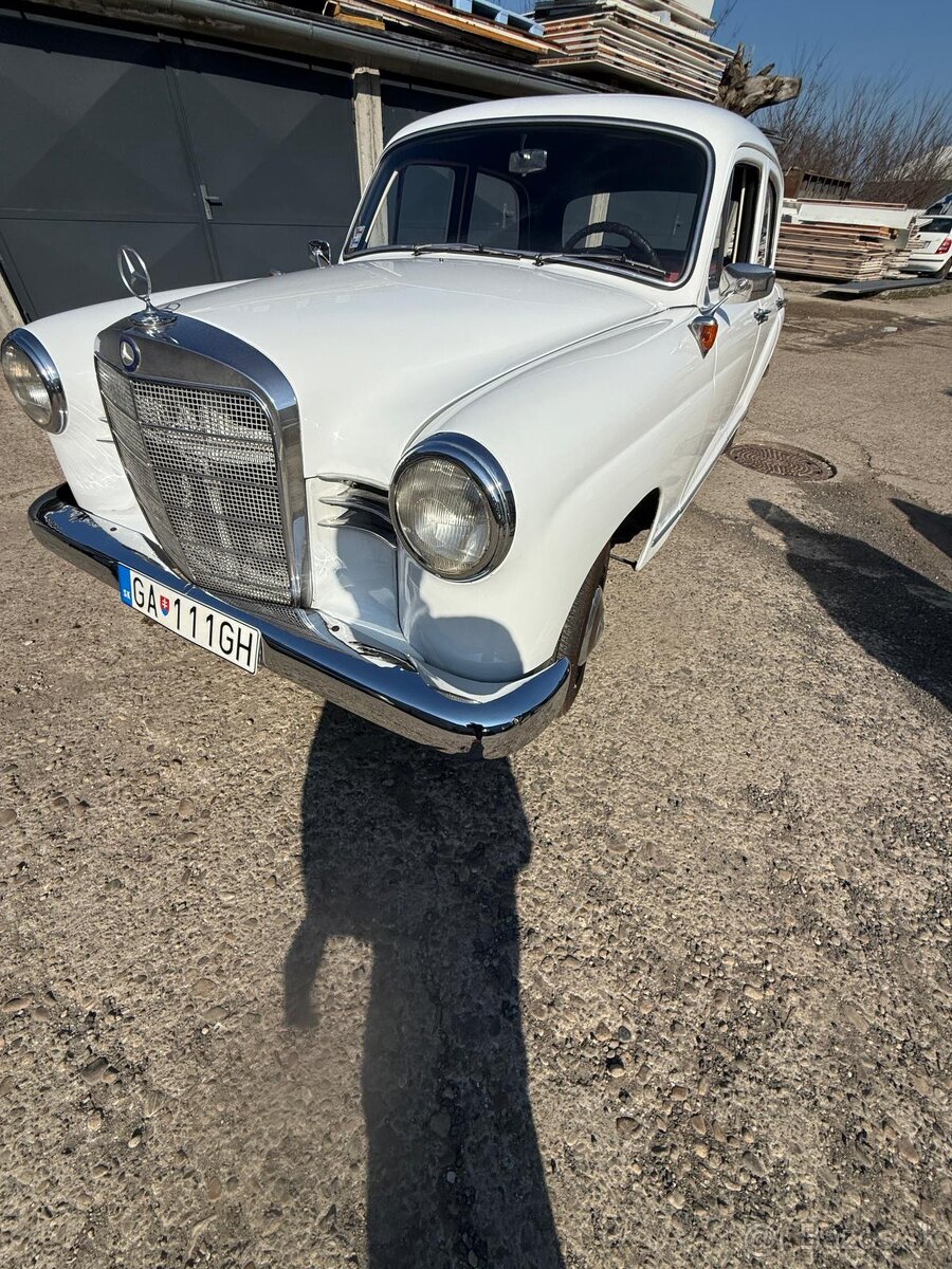 Mercedes Ponton 180 - 2
