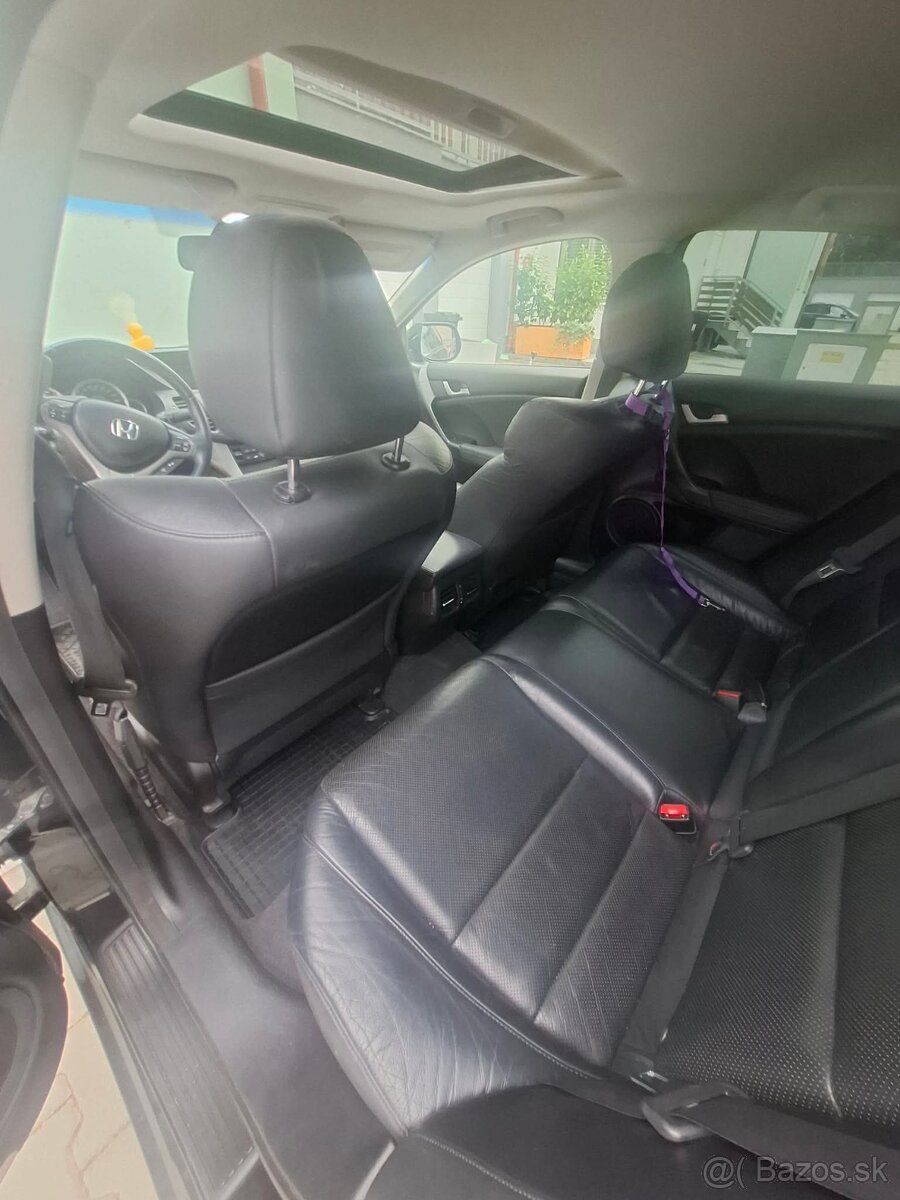 Honda accord 8g - 2