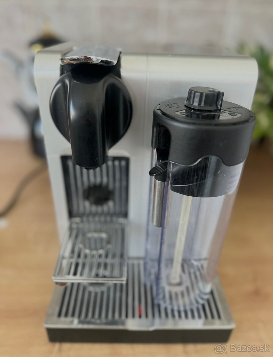 nespresso delonghi kavovar - 2