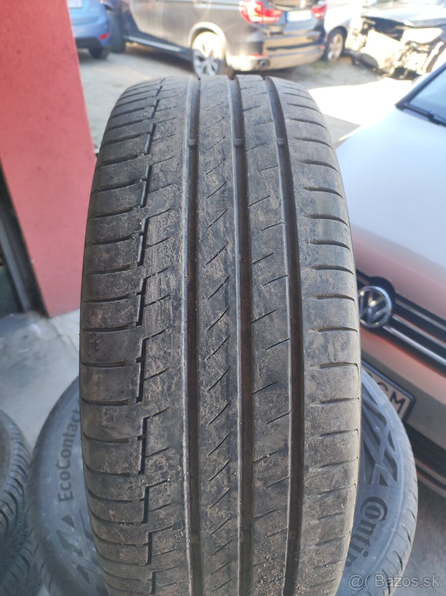 225/55/18 Continental - 2