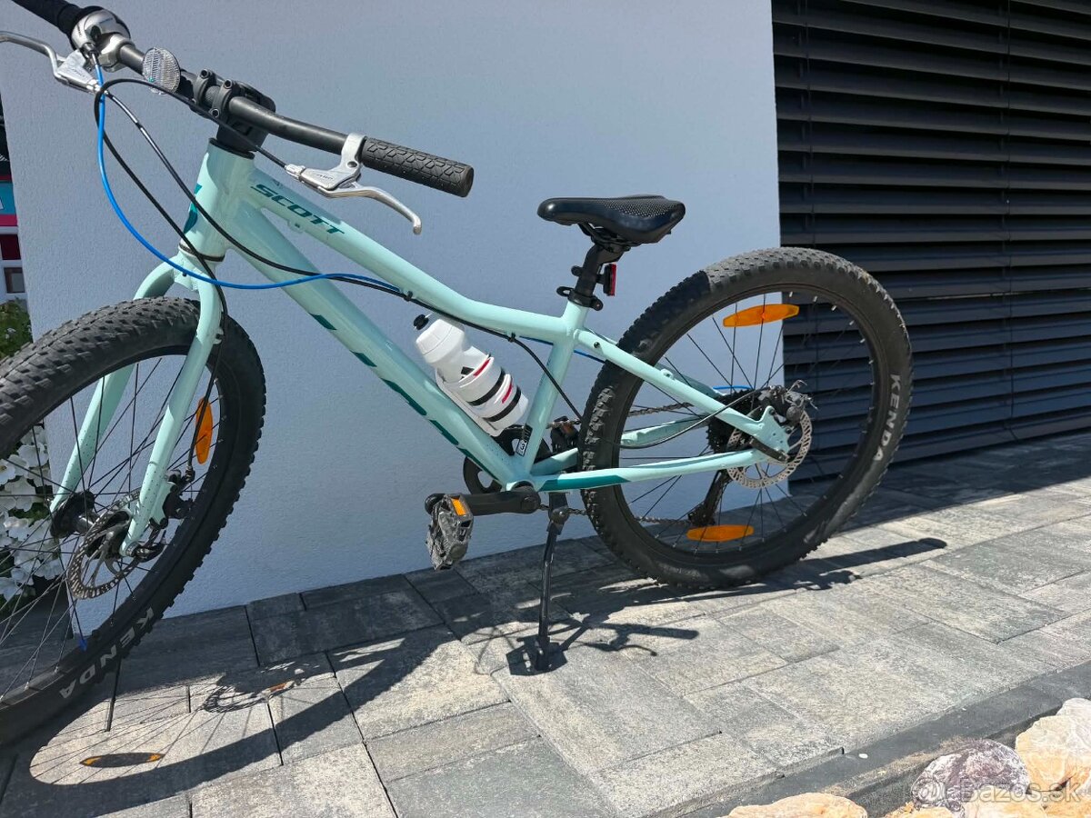 Scott 20 - 2