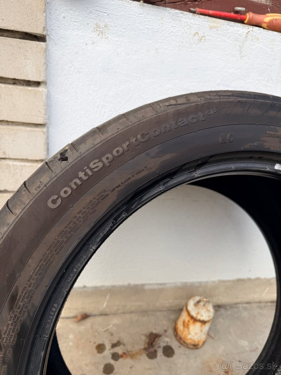 Continental305/40 ZR20 - 2