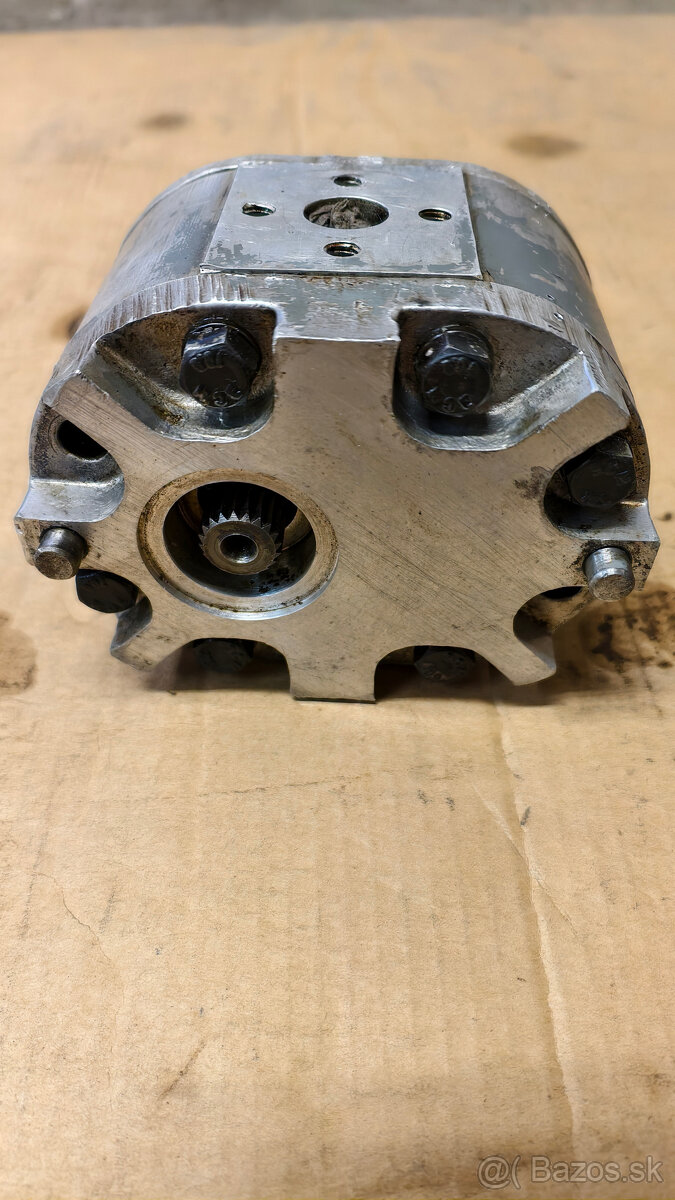 Hydraulické čerpadlo C54X - 2