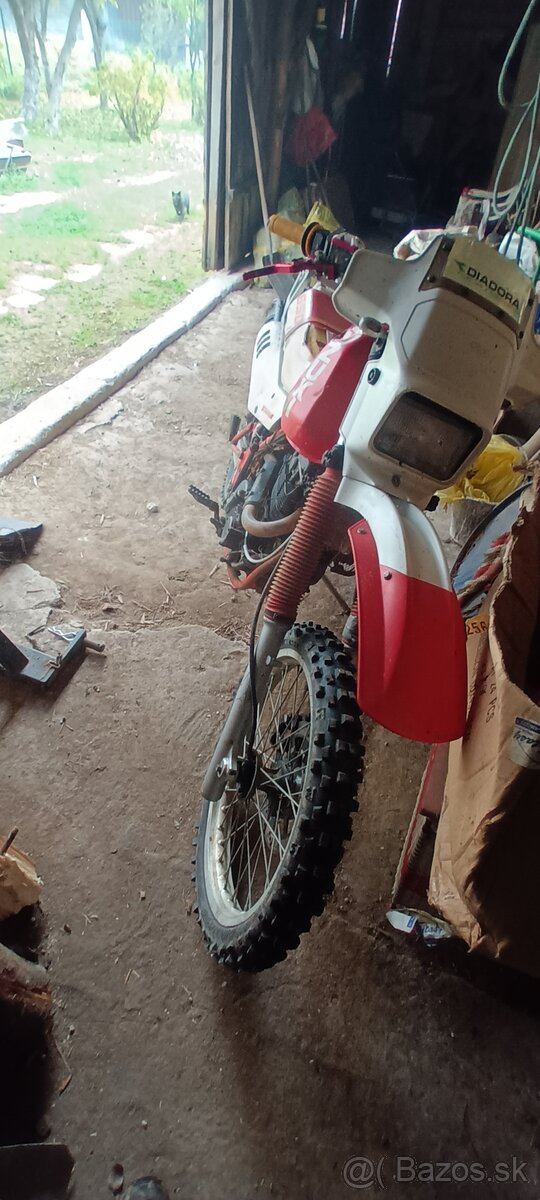 Suzuki dr650 - 2