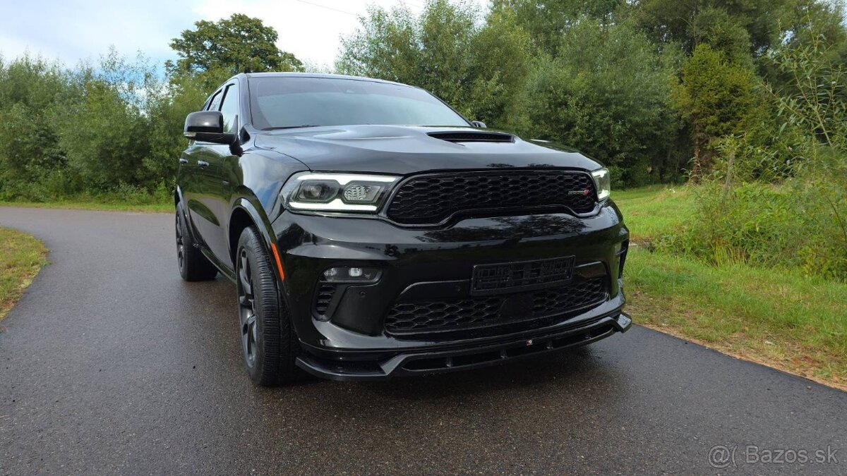DODGE DURANGO RT 5.7 full srt paket  záruka
