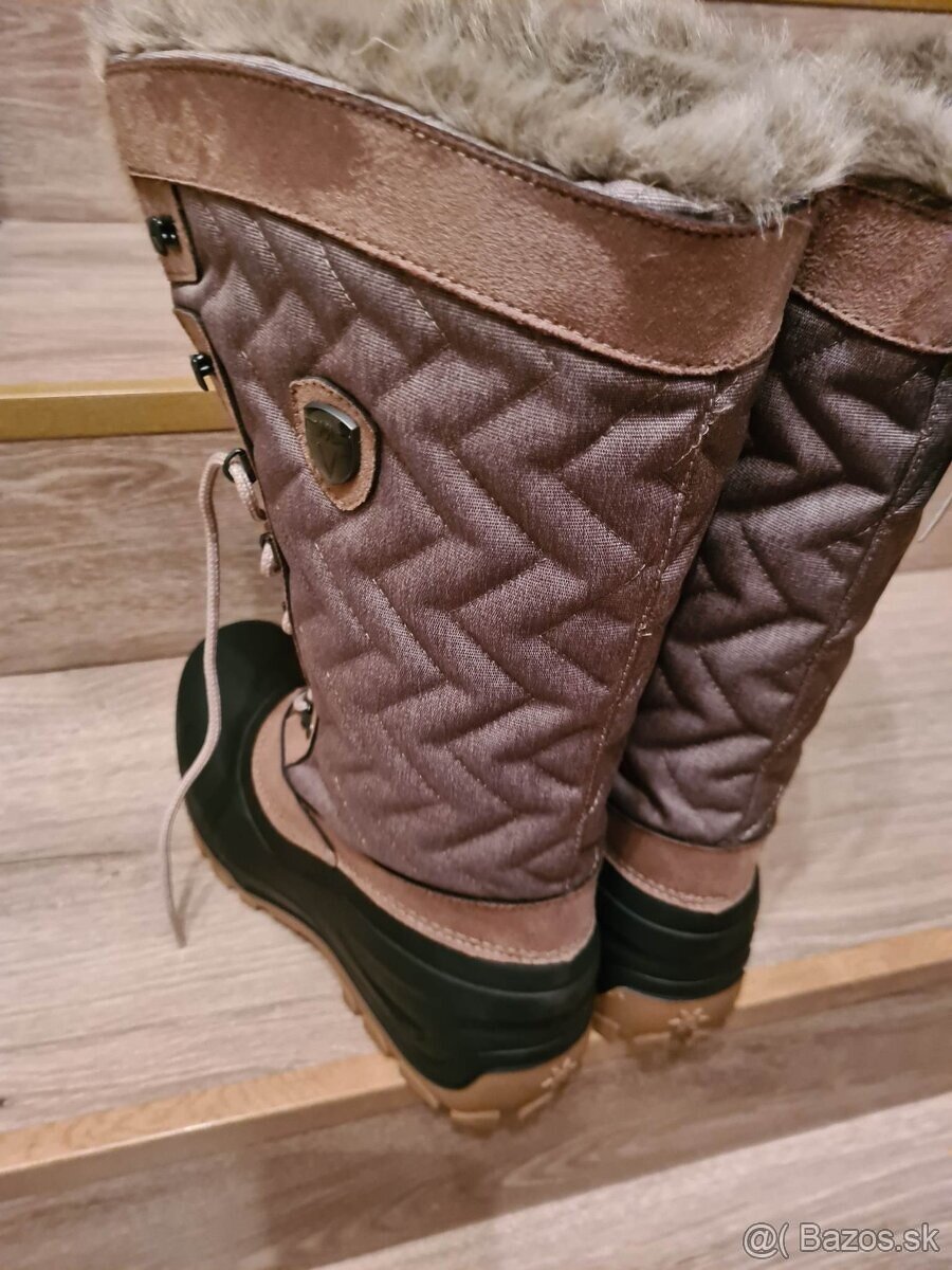 zimne topanky cizmy snehule nove 41 velkost - 2