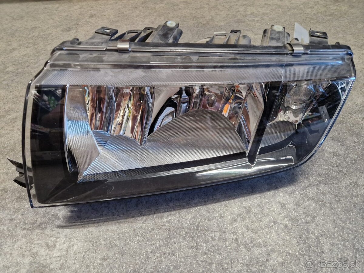 Škoda Fabia I. svetlo ľavé ORIGINAL NOVÉ - 2