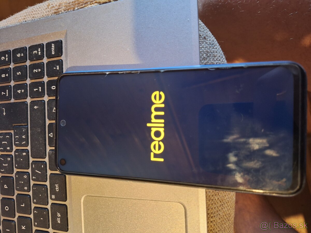 realme 7 - 2