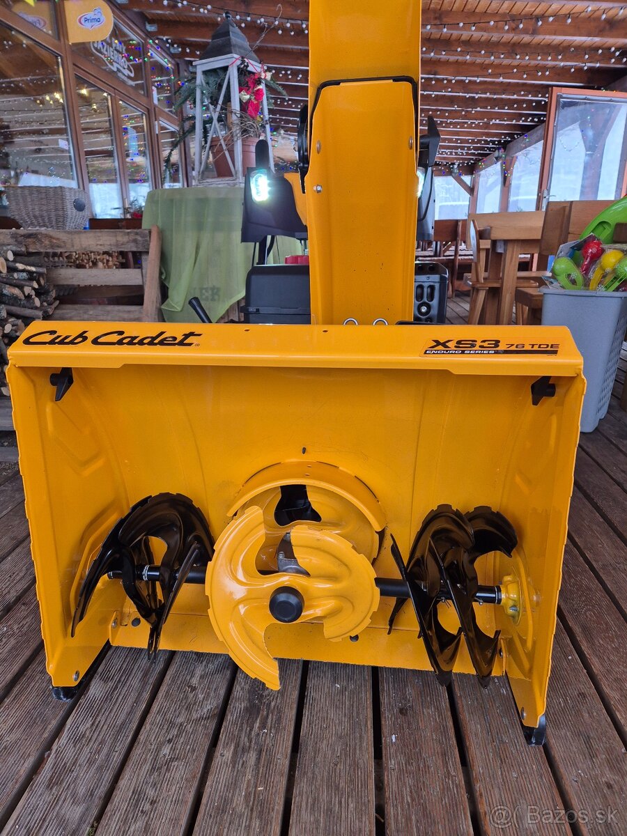 Snežná fréza s pásmi - 2