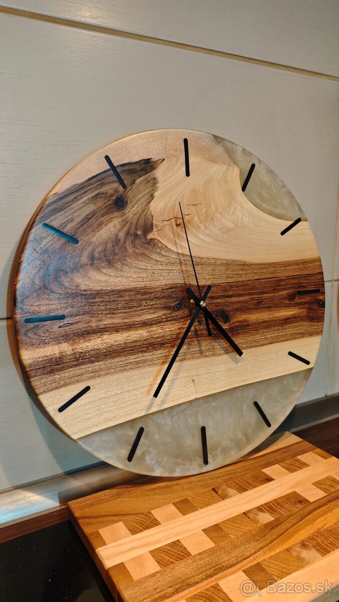 Epoxidové nástenné hodiny - 2