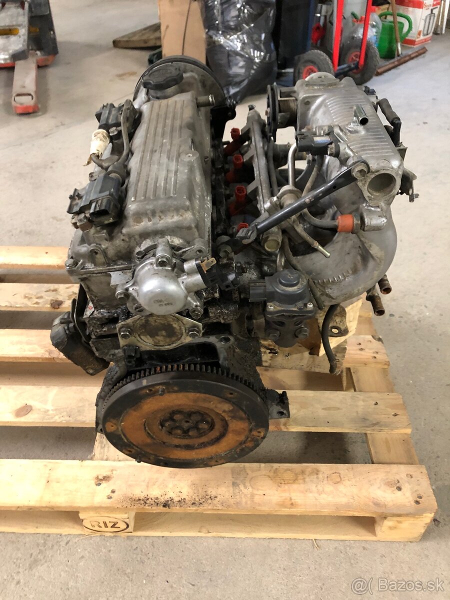 Motor suzuki jimny 1.3 - 2