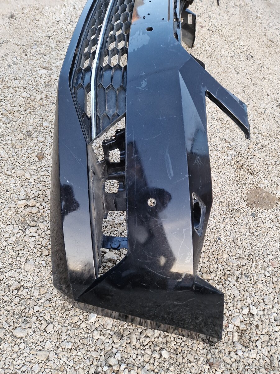 Predný nárazník Škoda Superb 3 - 2