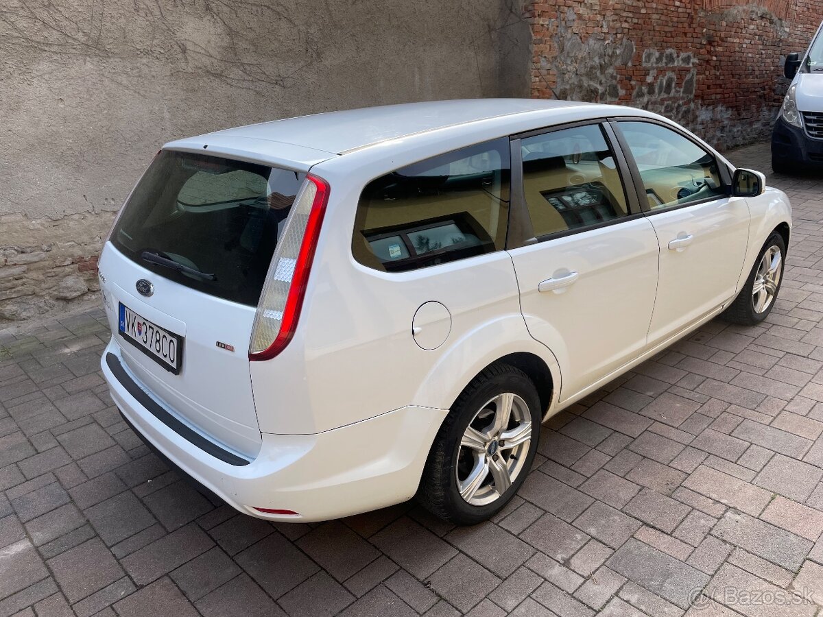 Ford Focus kombi 1.6tdci predam vymenim - 2