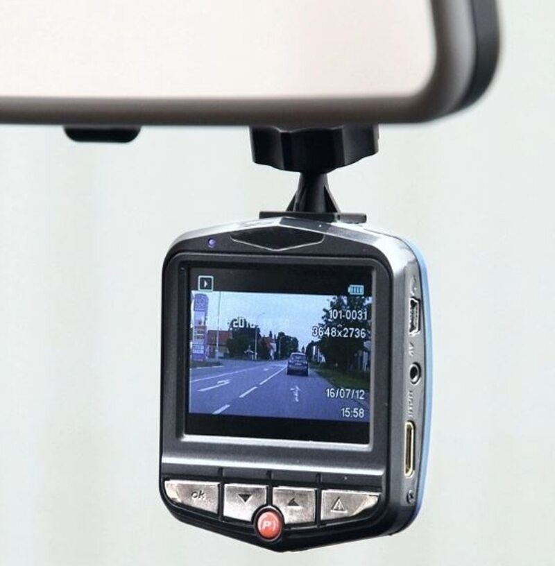 Kamera do auta, čierna skrinka, nová zabalená - 2