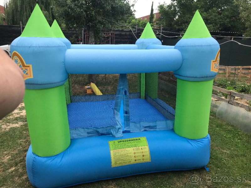 Prenájom nafukovacieho skákacieho hradu - 2